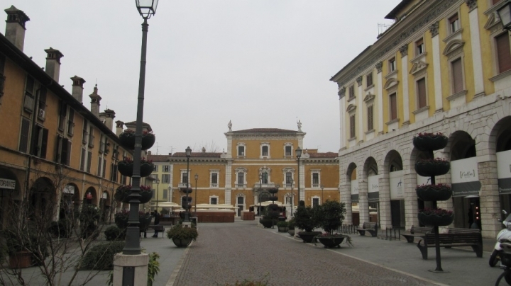 Piazza del Mercato foto - capodanno brescia e provincia